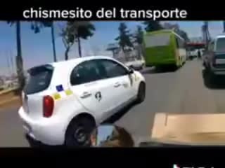 Fail De Carretera Meme Subido Por Mrperroavatar Memedroid