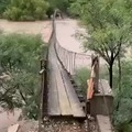 puente no muy seguro
