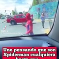 la competencia del spiderman callejero