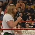 Triple H trolleador (tienes que aprender ingles bro)