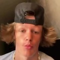 commented item thumbnail
