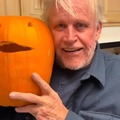 Busey is fuckin CRAZY